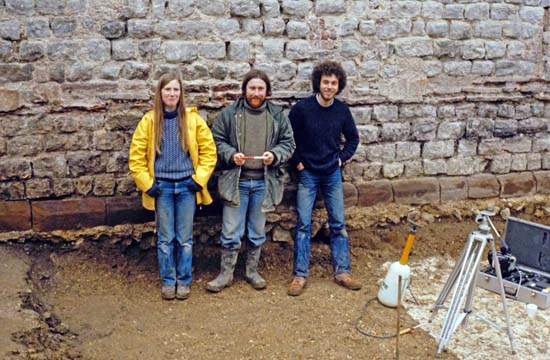 ‘We are all shadows in time’: Cath Maloney, Geoff Egan, and Ian Blair with their backs to the wall (Scale 0.2m)