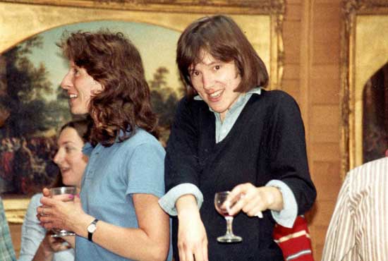 Charlotte ‘One-Sandal’ Harding and photographer Jan Scrivener doing a passable impression of Richard 111 at a boardroom do at the Museum of London in the 1980s